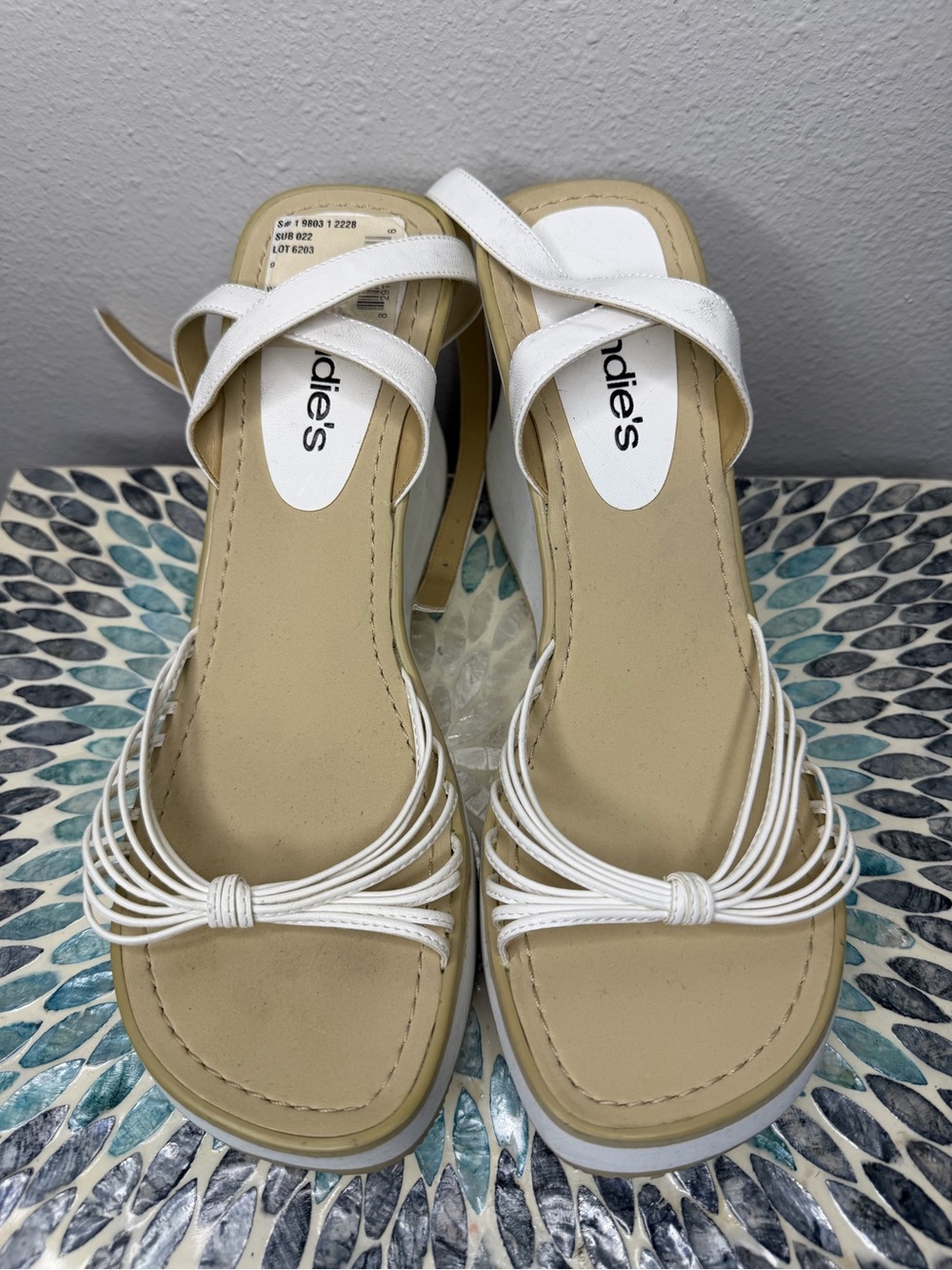 Vintage Candie’s 80s 90s Y2K White Foam Platform Wedge Women Sandals NWT Size 9
